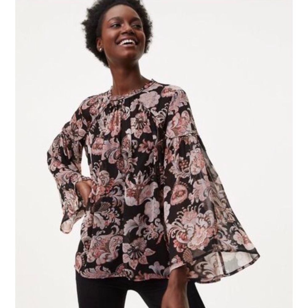 💕HP💕 NWT LOFT Royal Floral Flowy Sheer Blouse